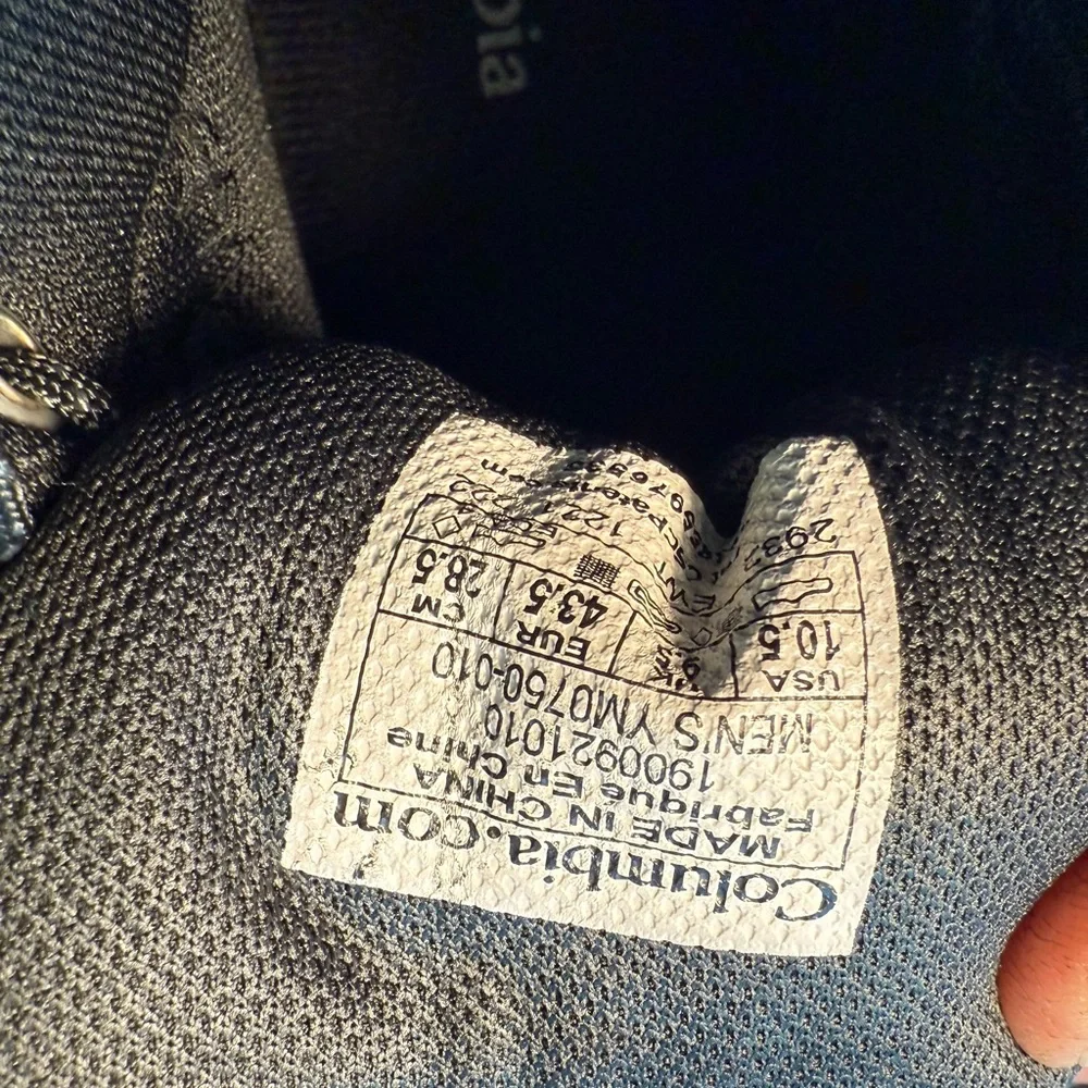 Columbia Men's Peakfreak II Mid OutDry hiking boots in black Men’s size 10.5 - Picture 5 of 5